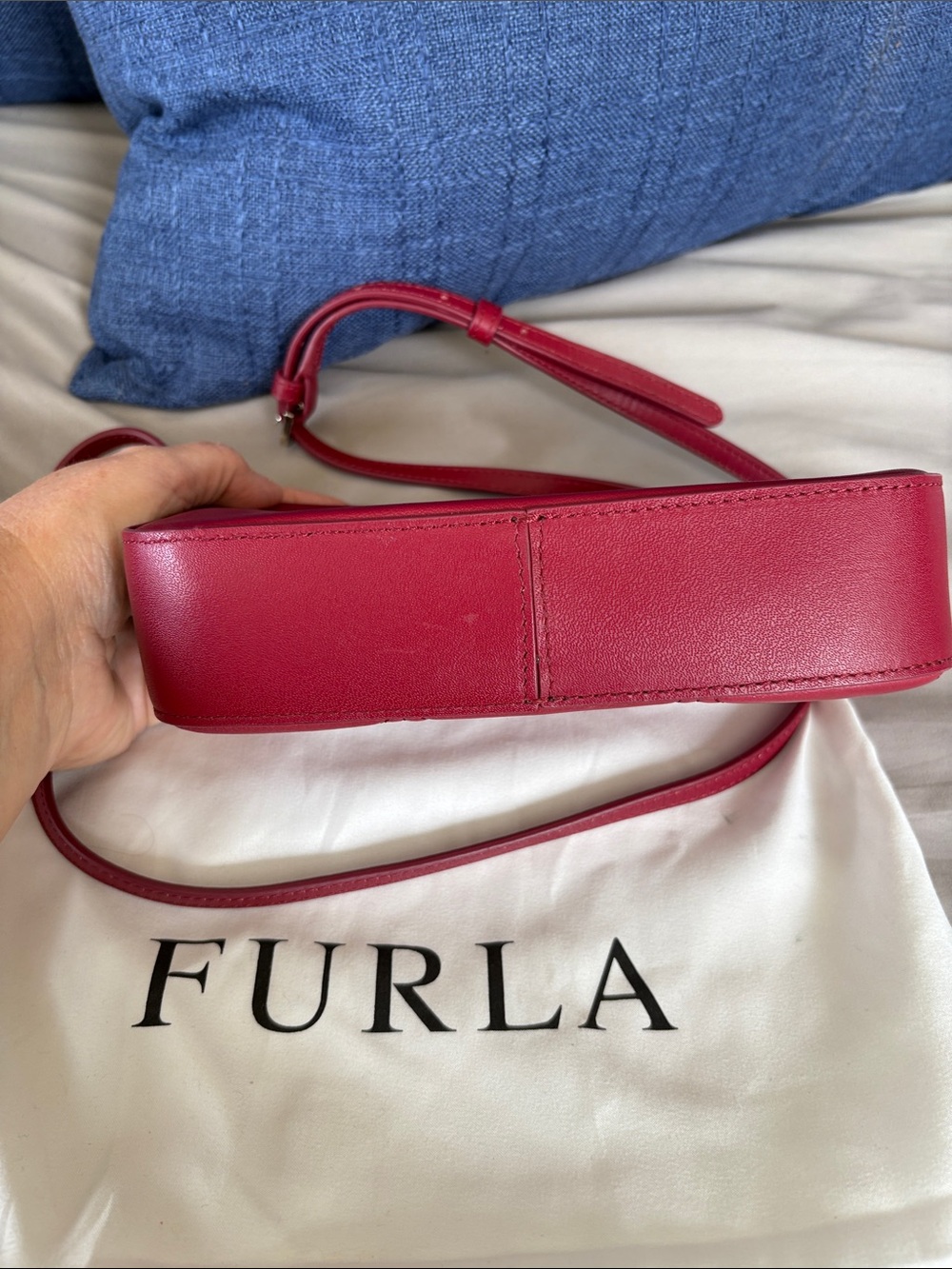 Furla Red Mini Quilted Leather Adjustable Crossbody Camera Bag With Dustbag - Picture 4 of 12